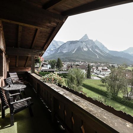 Hotel Ehrwalderhof Екстериор снимка