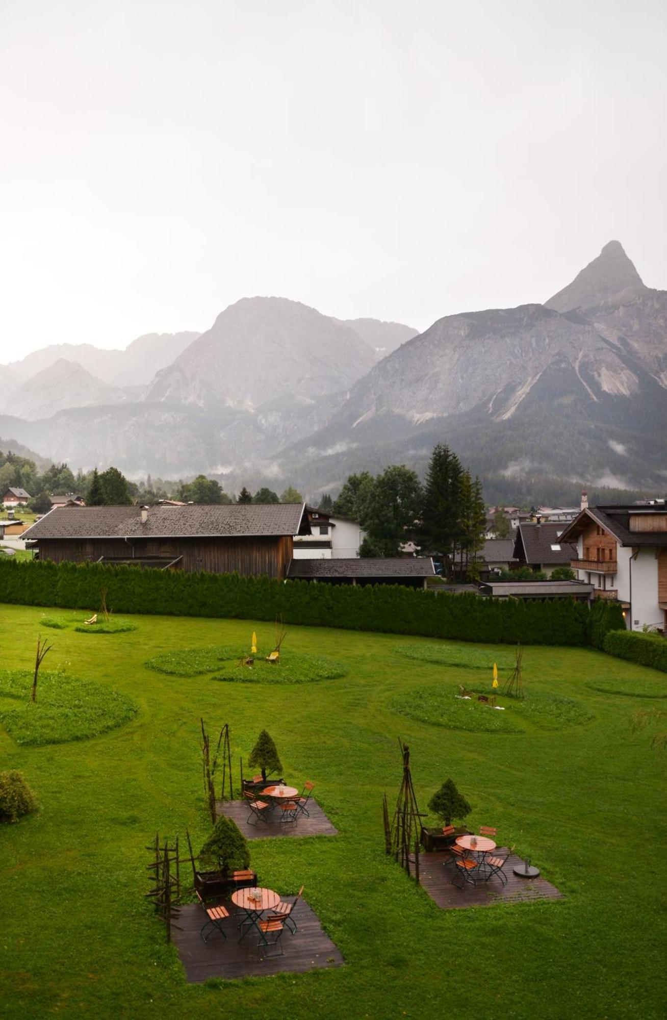 Hotel Ehrwalderhof Екстериор снимка